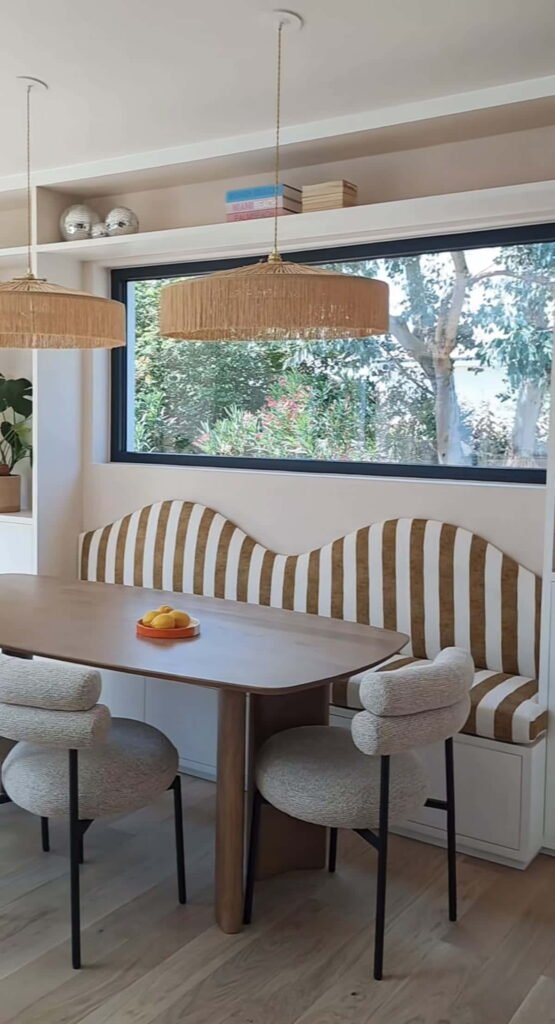 custom dining banquette