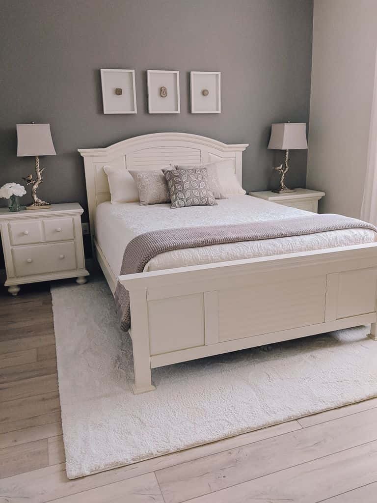 bedroom decor ideas above bed